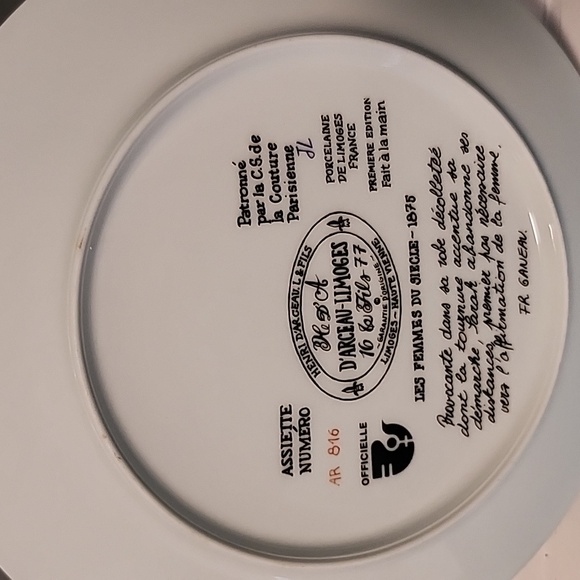 Vintage 1976 Porcelain Plate Of Sarah en Tourmure 1875 Painting Beautiful - Picture 5 of 7